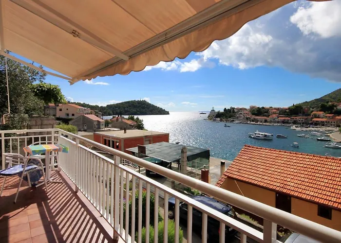 By The Sea Brna, Korcula - 9187