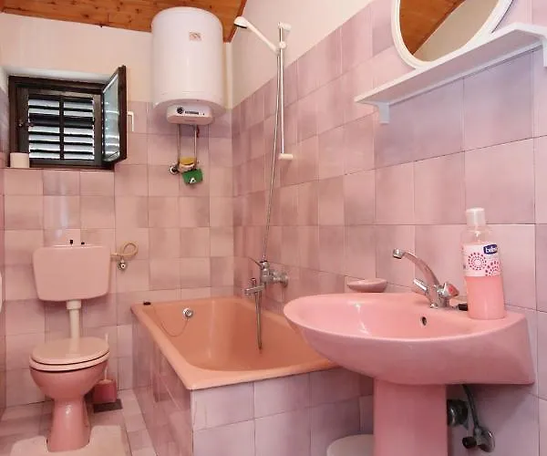 By The Sea Brna, Korcula - 9187